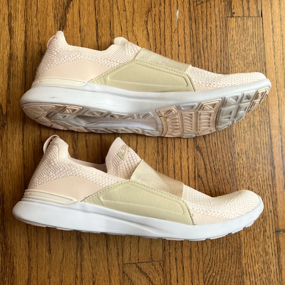 APL techloom bliss size women’s 10 in light pink - Picture 5 of 8